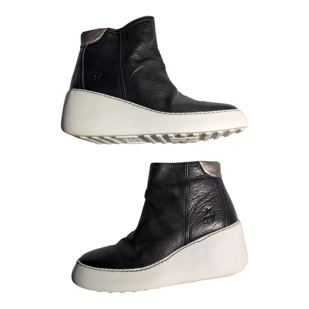 Fly London Dabe Black Leather White Sole Platform Midi Ankle Boots EU 37 US 6.5